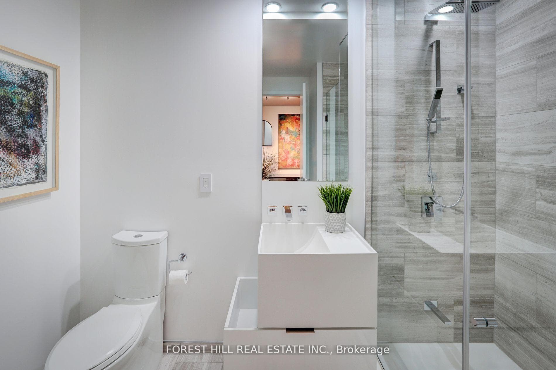 1 Bloor Street Unit 7105 photo 3