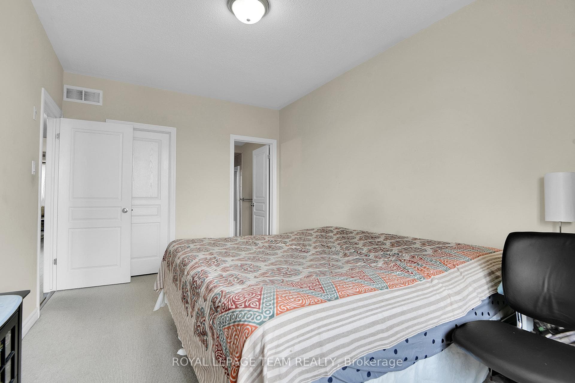 168 Hornchurch Lane Unit E photo 27