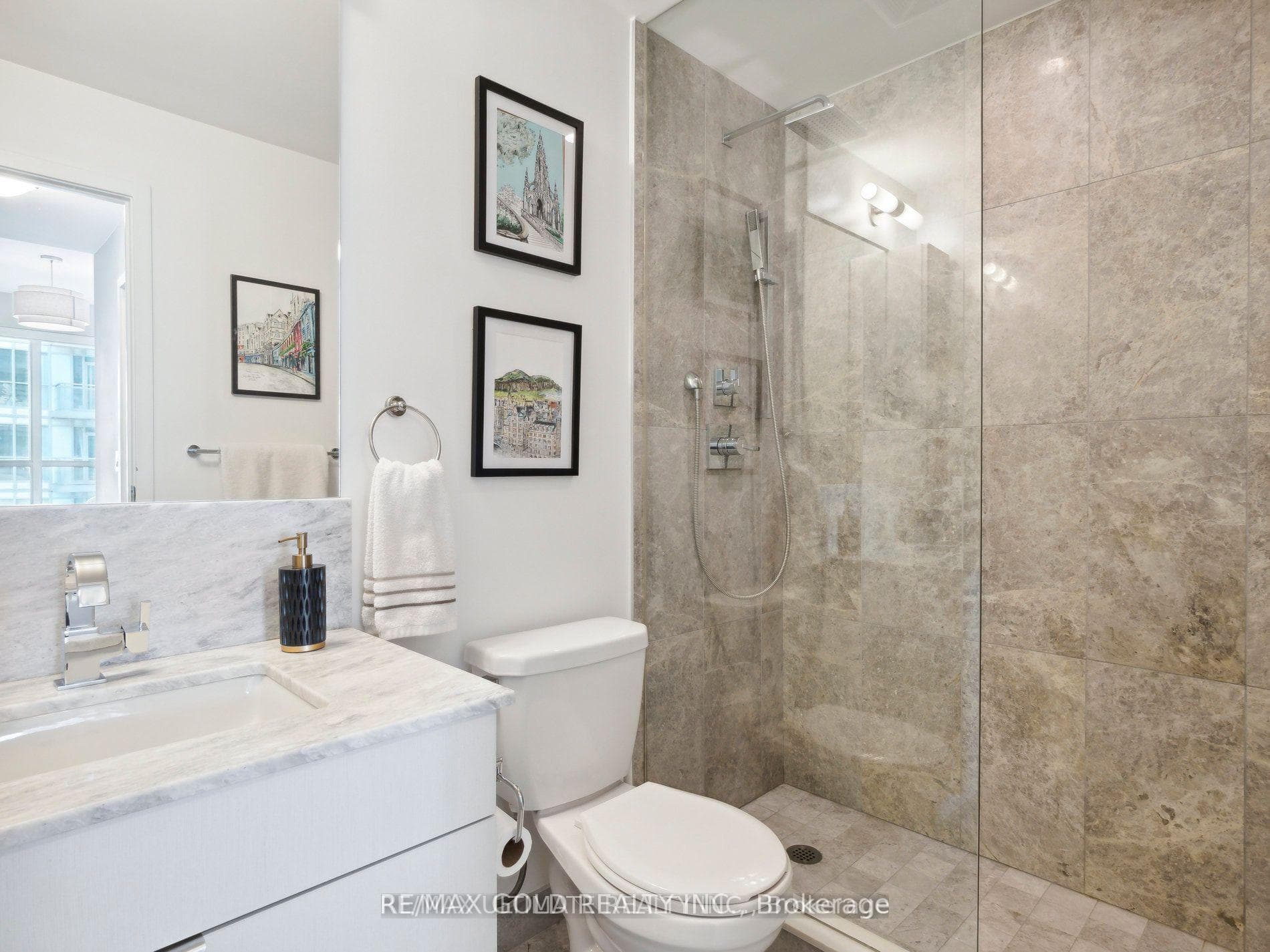 89 Dunfield Avenue Unit 2107 photo 6