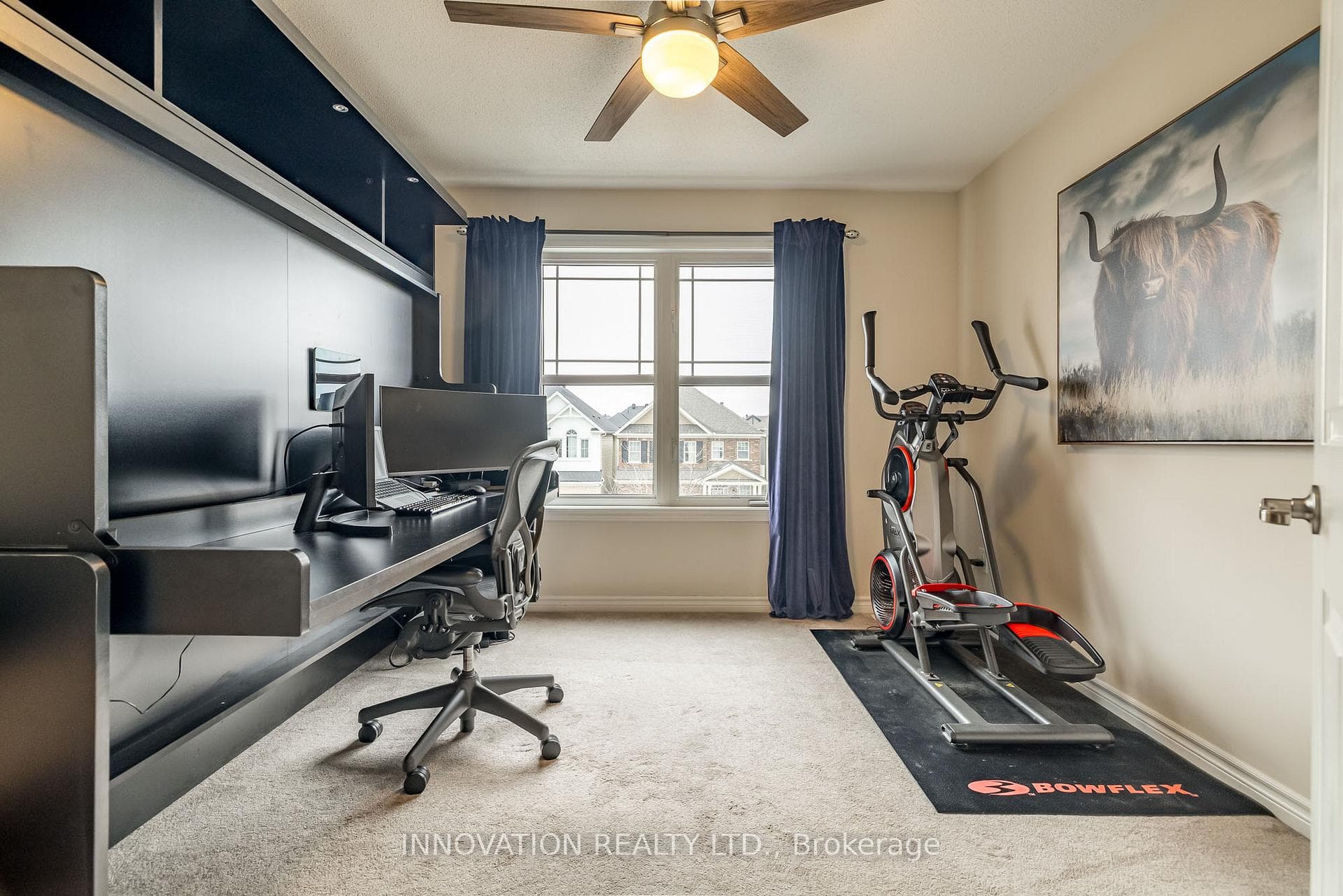 654 Dundonald Drive photo 32