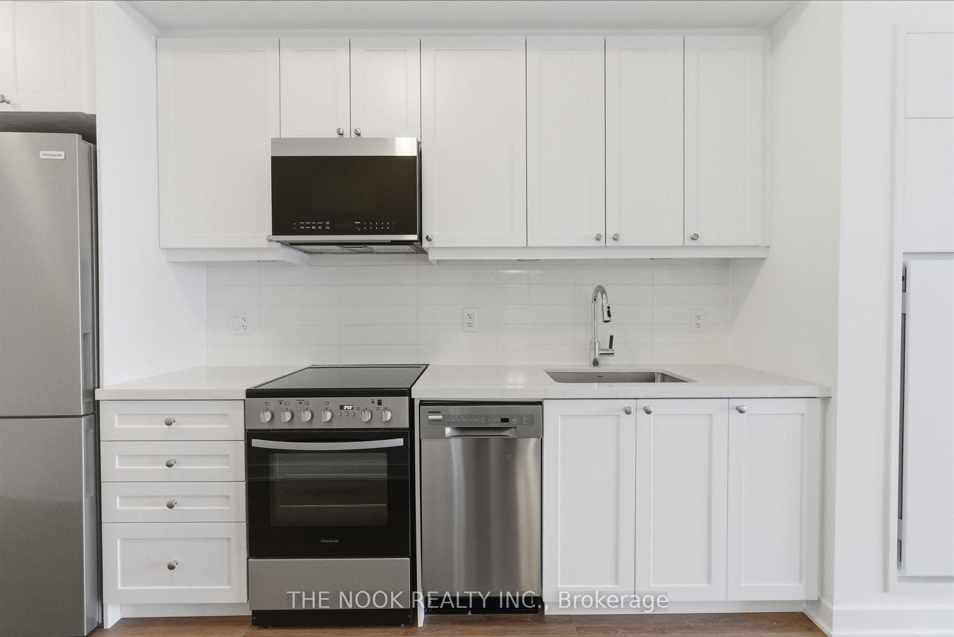 51 Clarington Boulevard Unit 603 photo 7