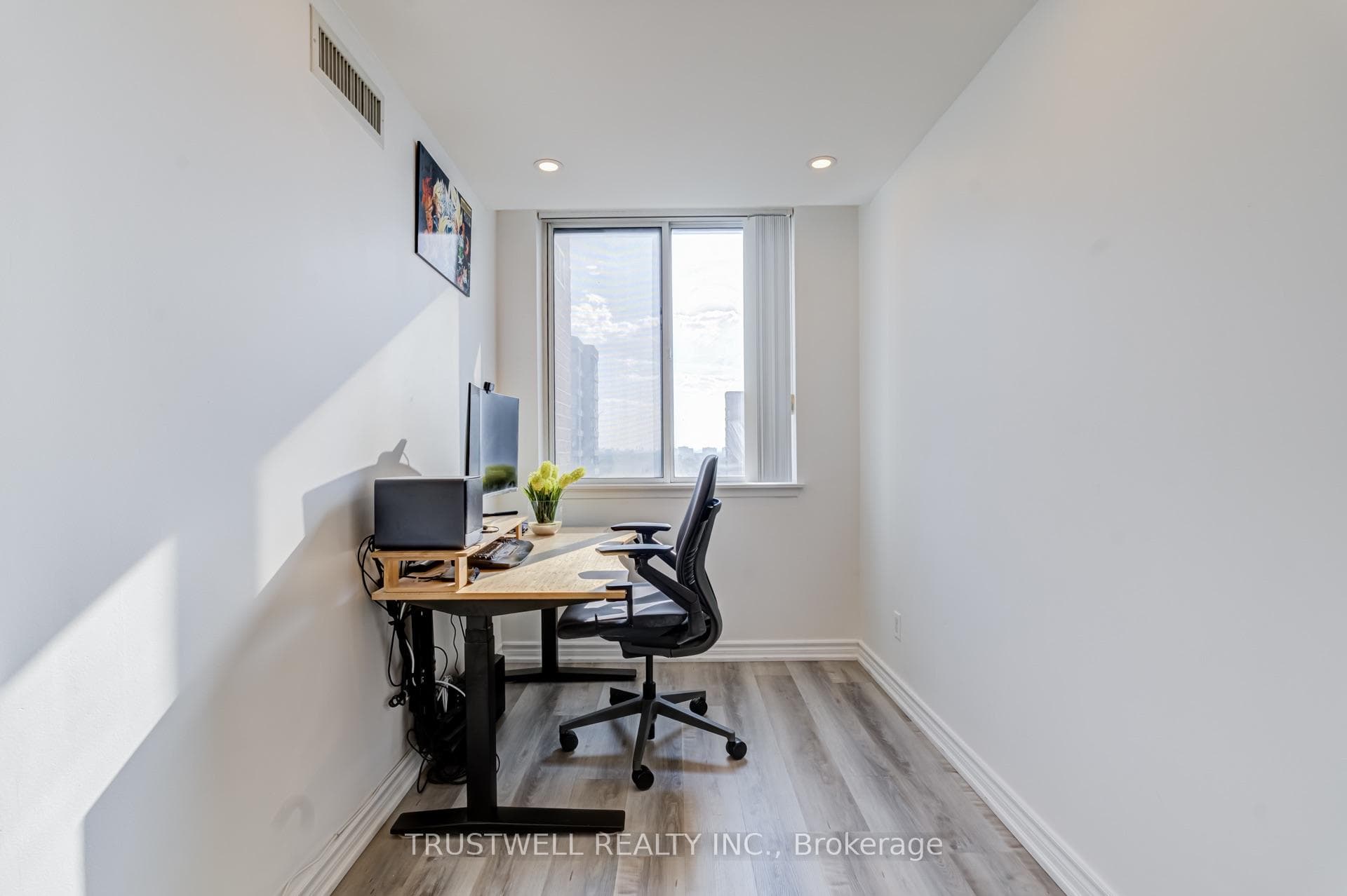 Extra Space in Primary Bedroom for Office Use