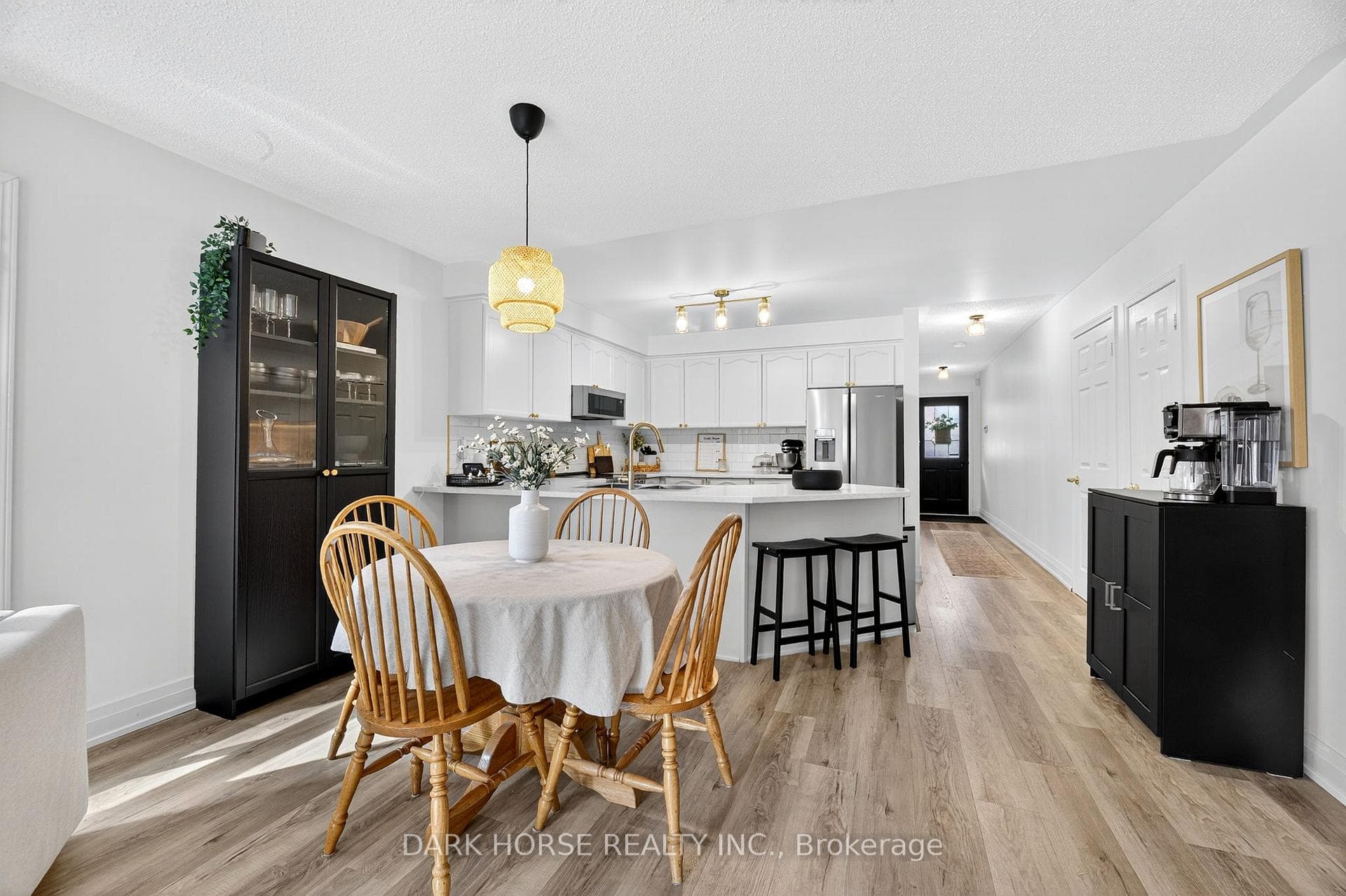1401 Hancox Court photo 15