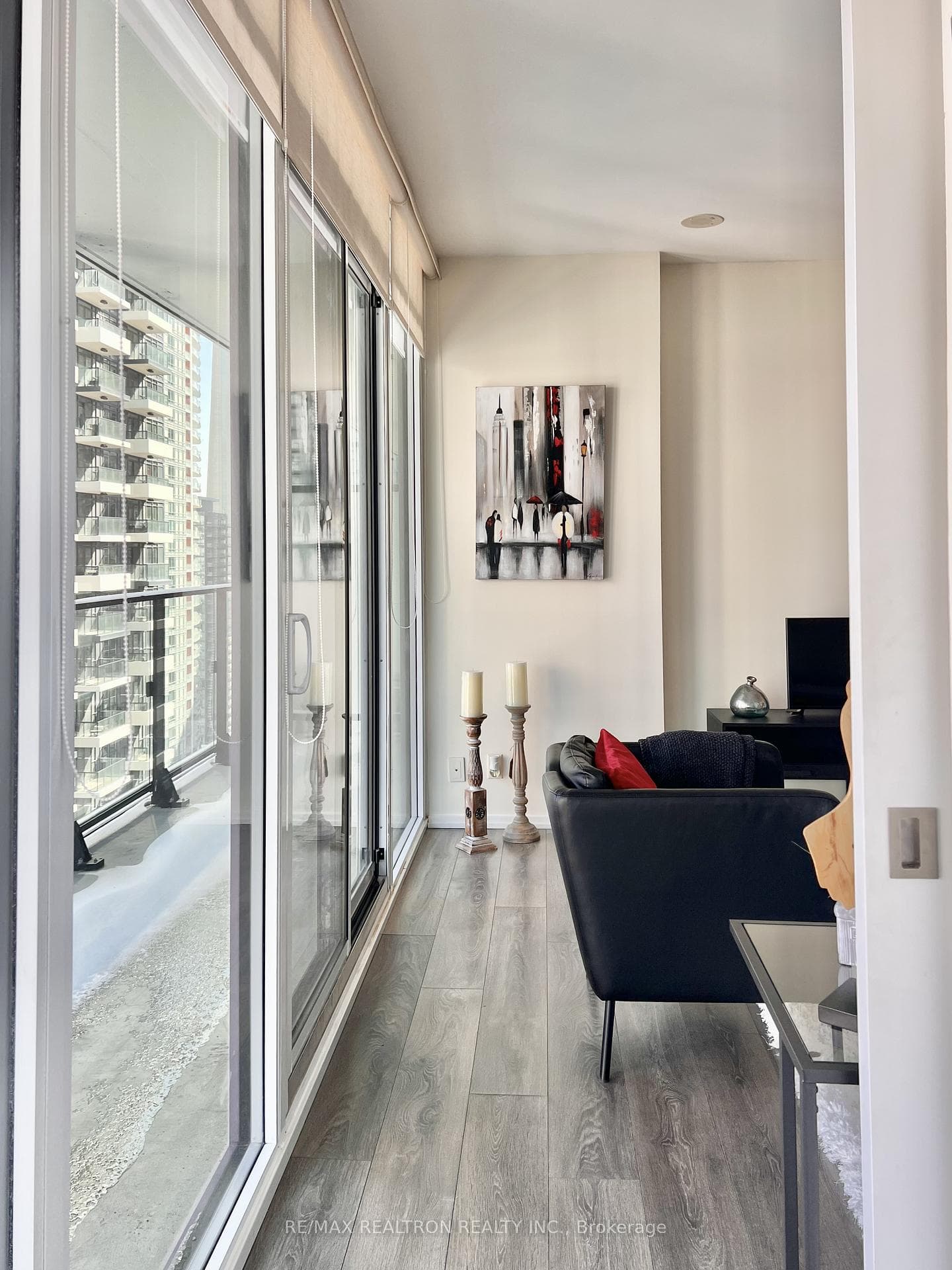 125 Peter Street Unit 2708 photo 16
