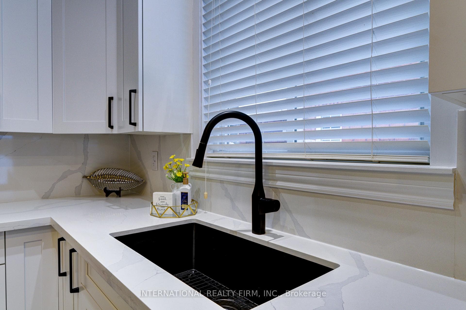 20 Prince William Way photo 15