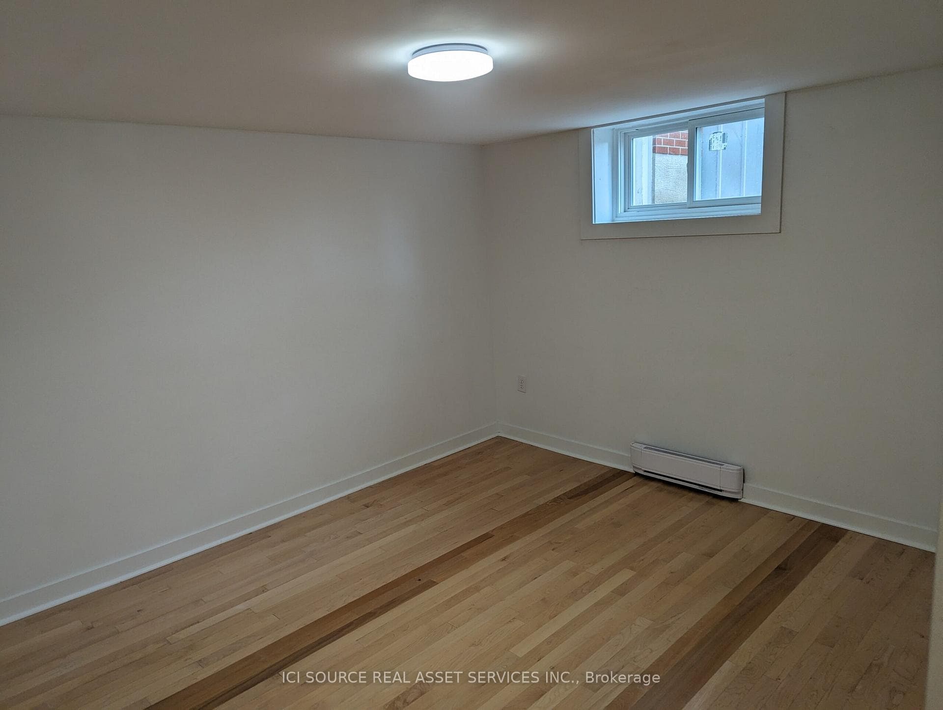 173 Wincott Drive Unit BSMT photo 4