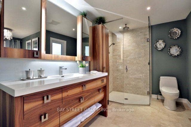215 River Oaks Boulevard photo 8
