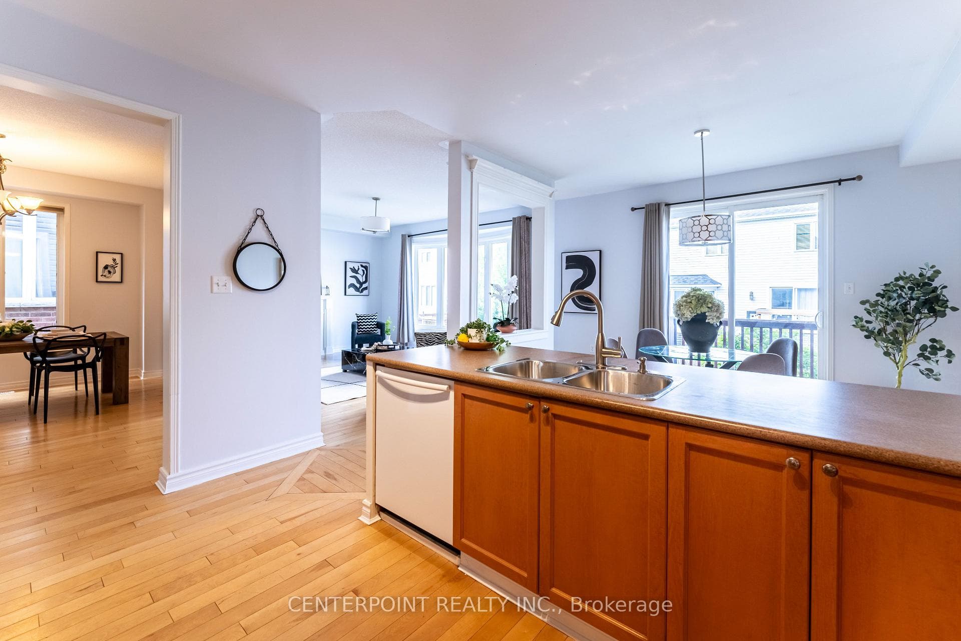 72 Strandmore Circle photo 19