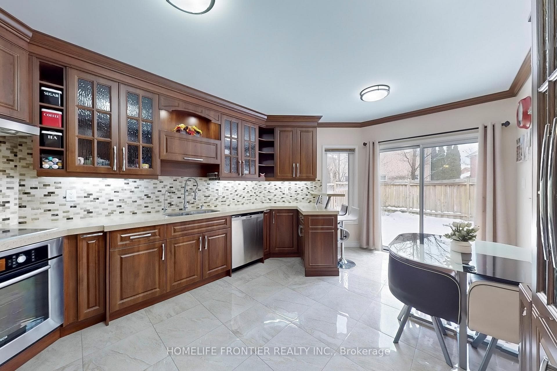 271 Austinpaul Drive photo 10