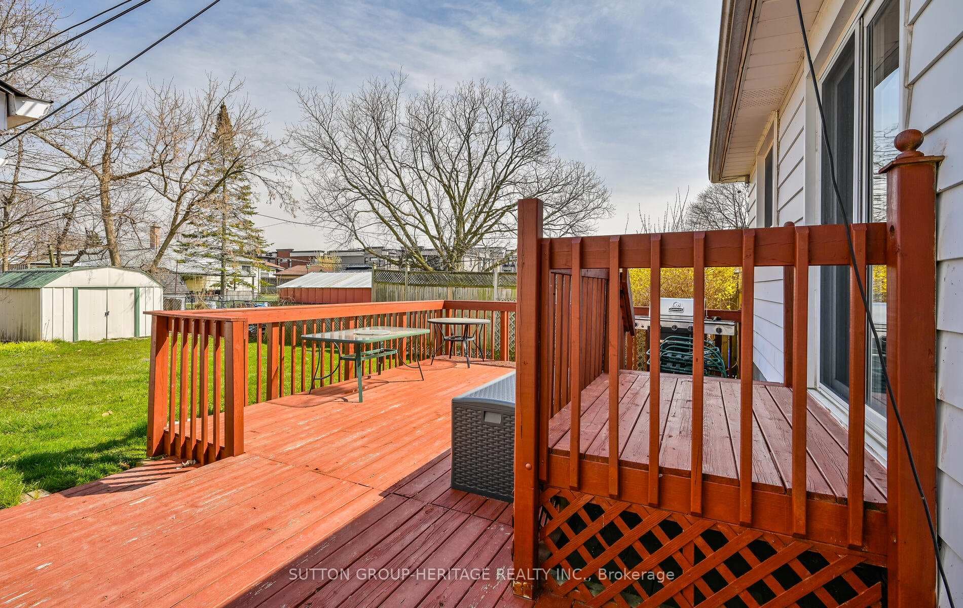 757 Liverpool Road photo 28