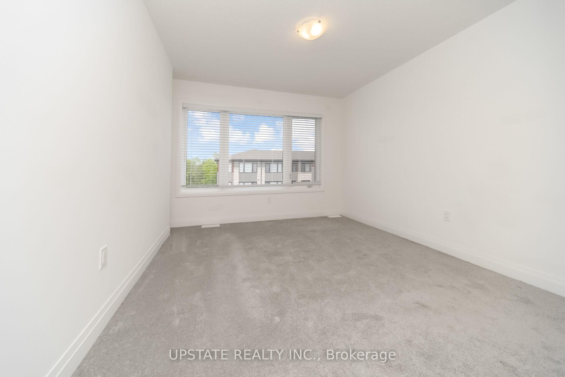 45 Humberstone Drive photo 34