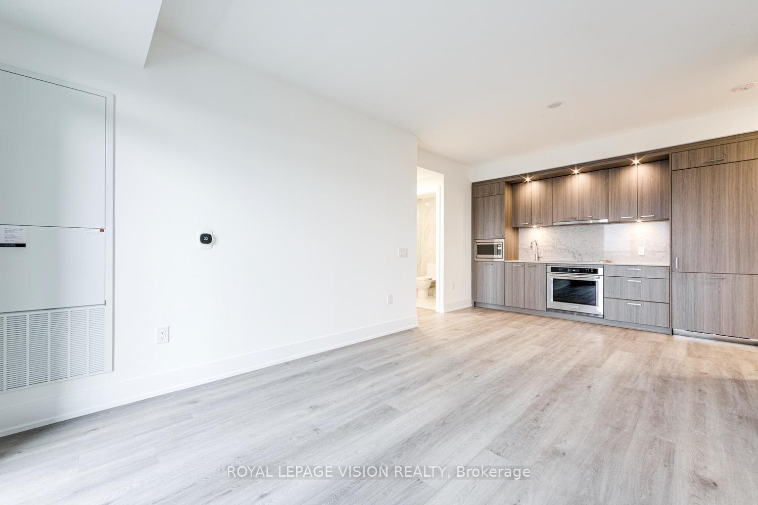 858 Dupont Street Unit 537 photo 15