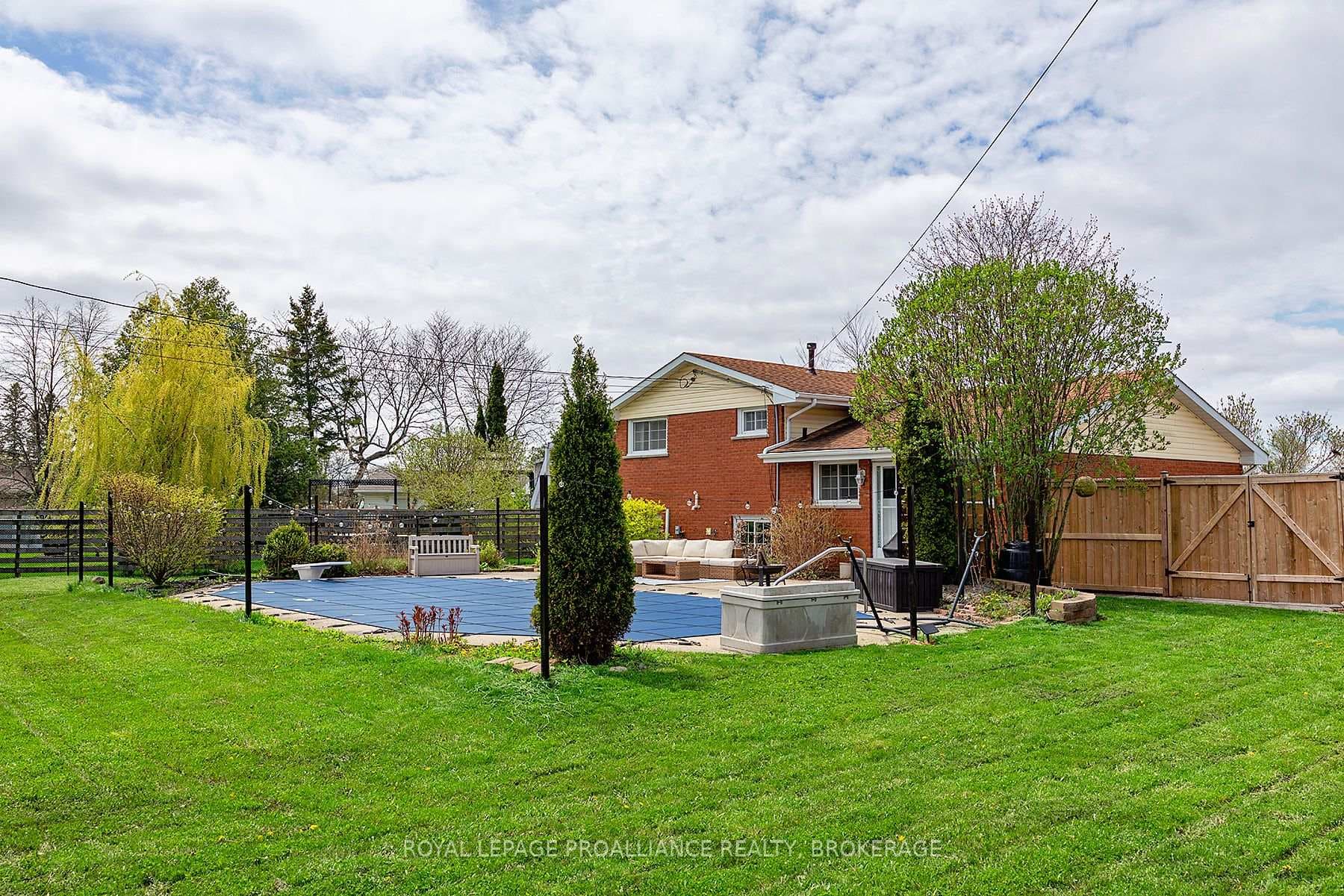 7 Bakers Lane photo 9