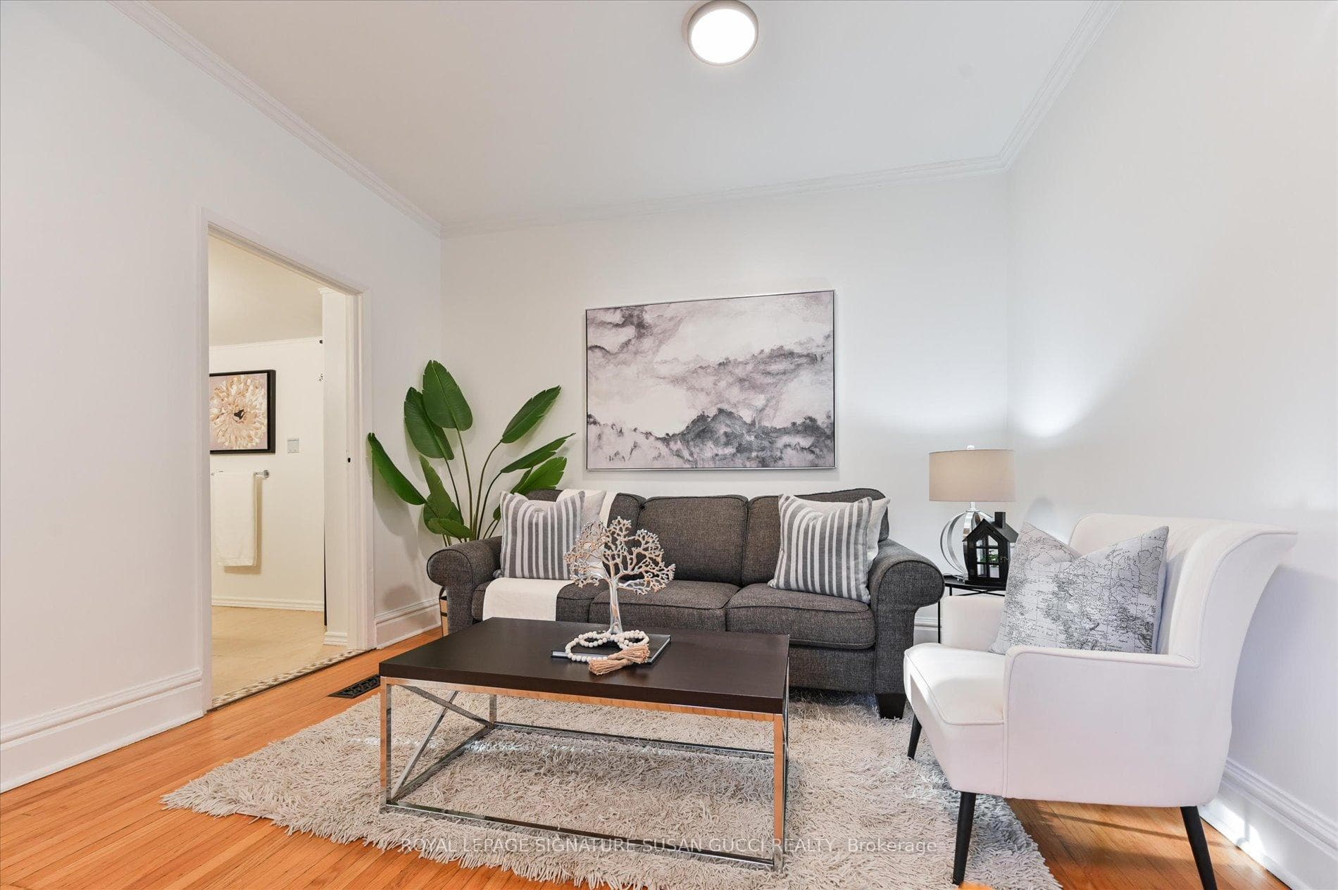 152 Drayton Avenue photo 9