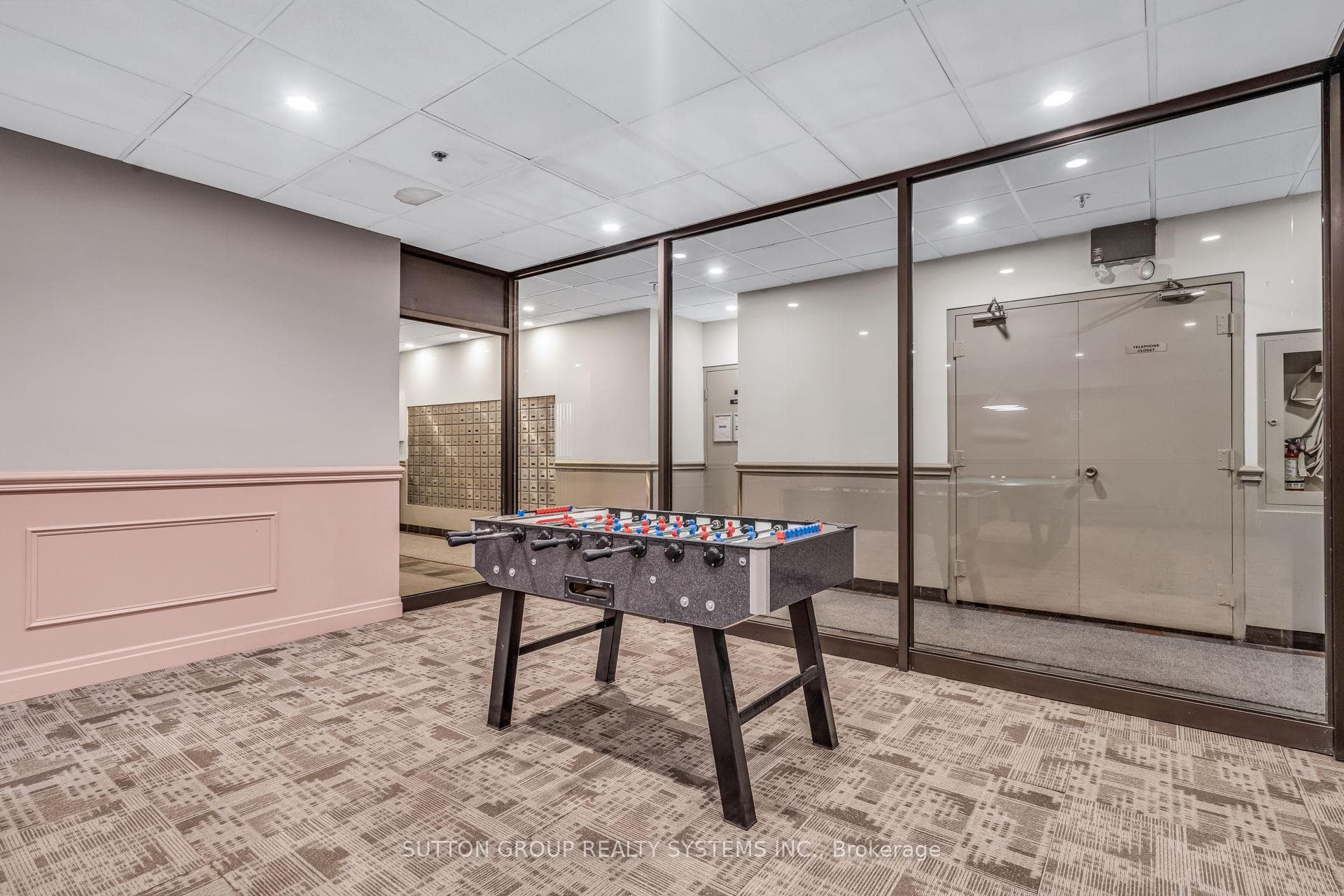 35 Ormskirk Avenue Unit 307 photo 44
