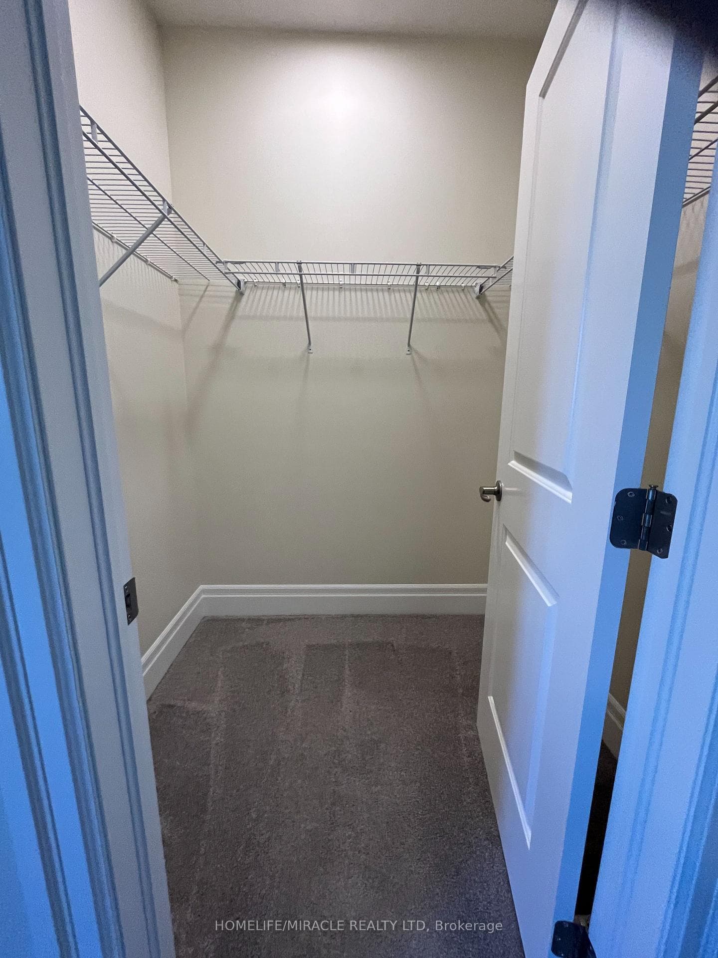 35 Allen Street photo 11