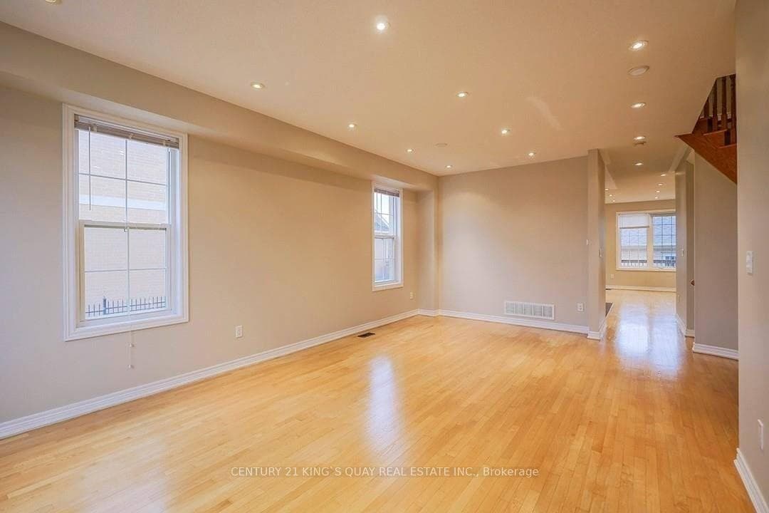 10518 Victoria Square Boulevard photo 5