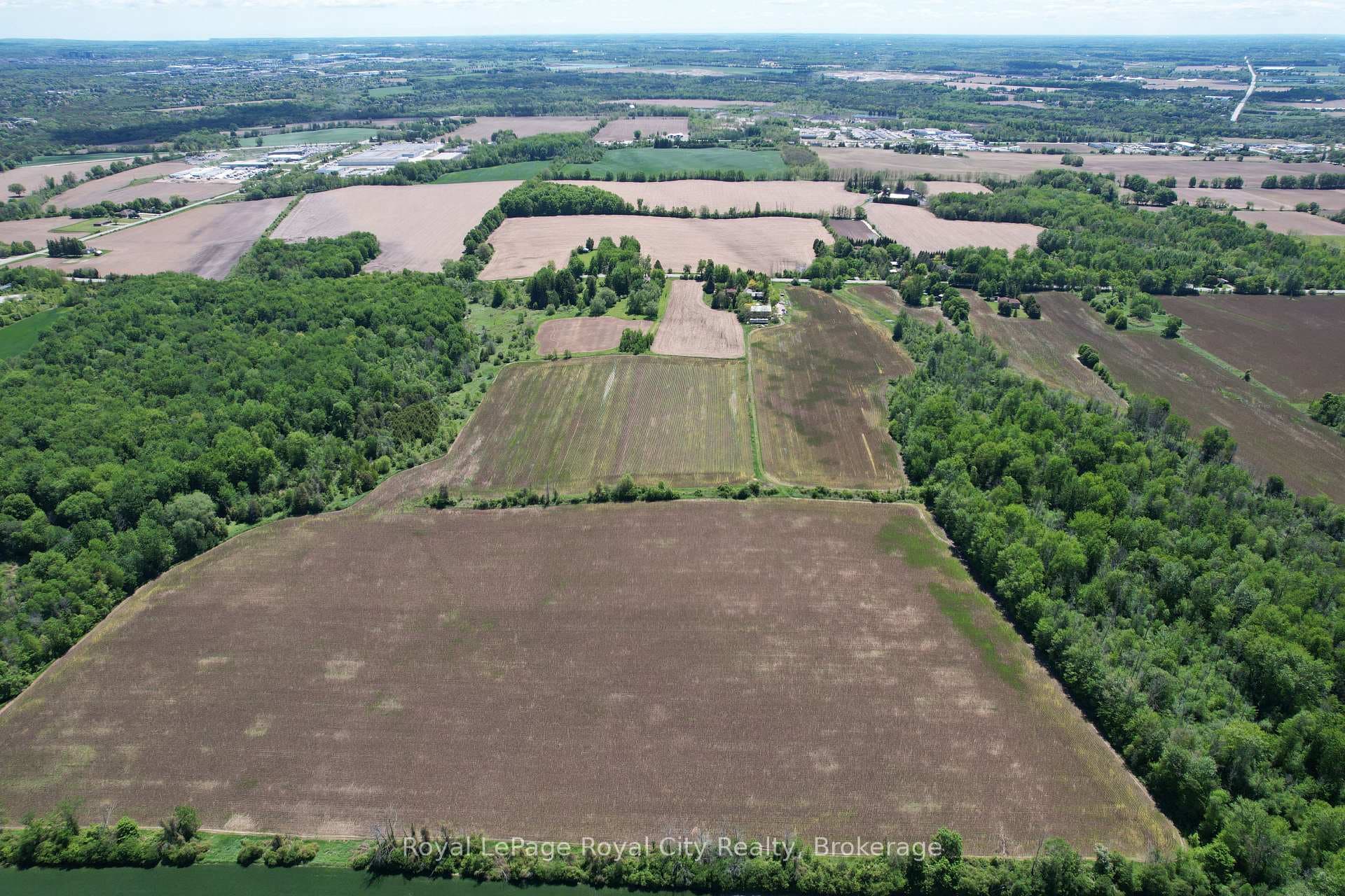 7096 Fife Road photo 14