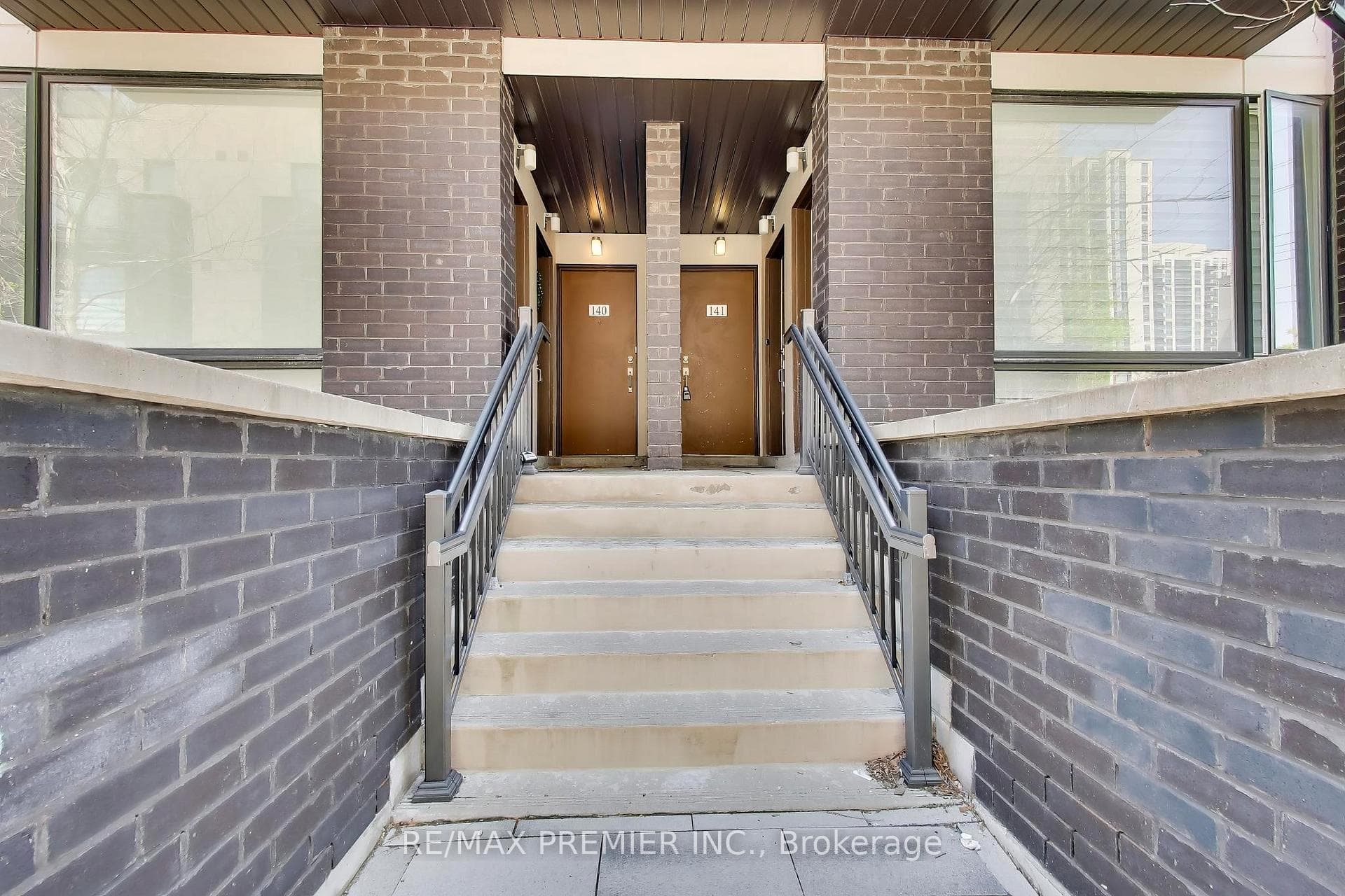 34 Fieldway Road Unit 141 photo 5