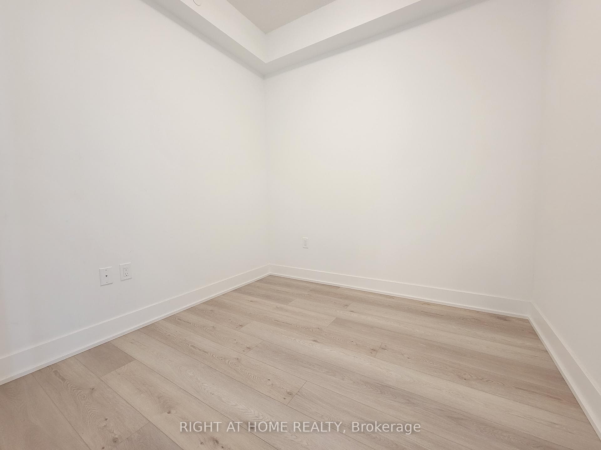 60 George Butchart Drive Unit 612 photo 20