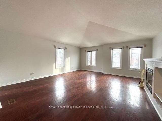 5323 Flatford Road photo 15