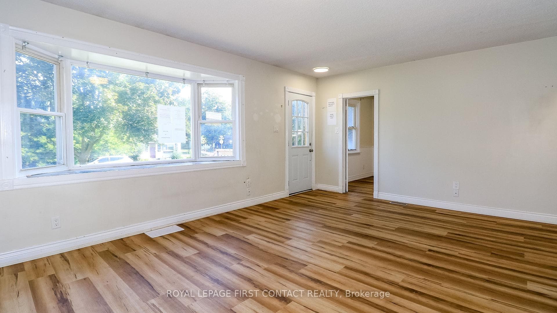 47 Campbell Avenue photo 15