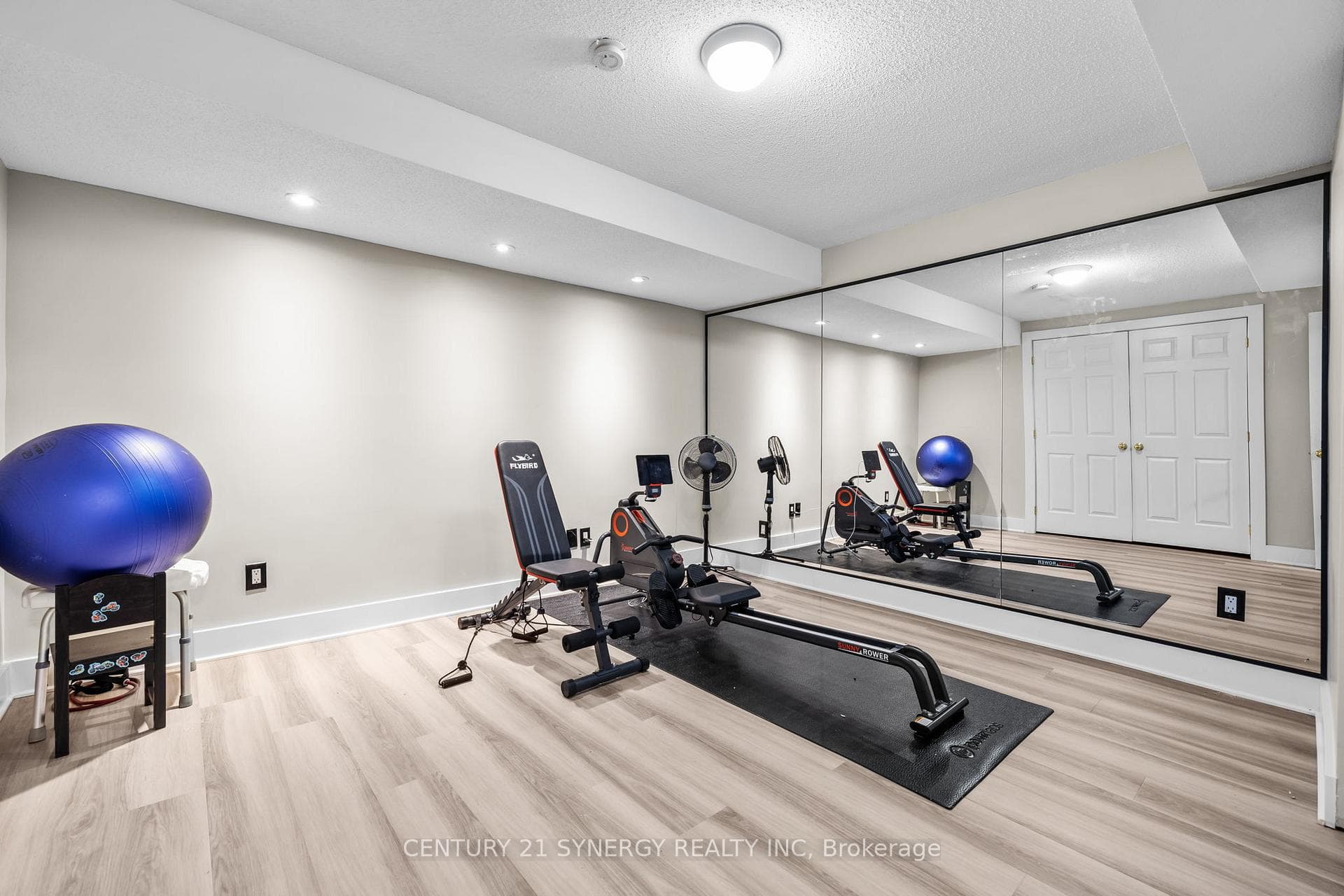 5835 Knights Drive photo 30
