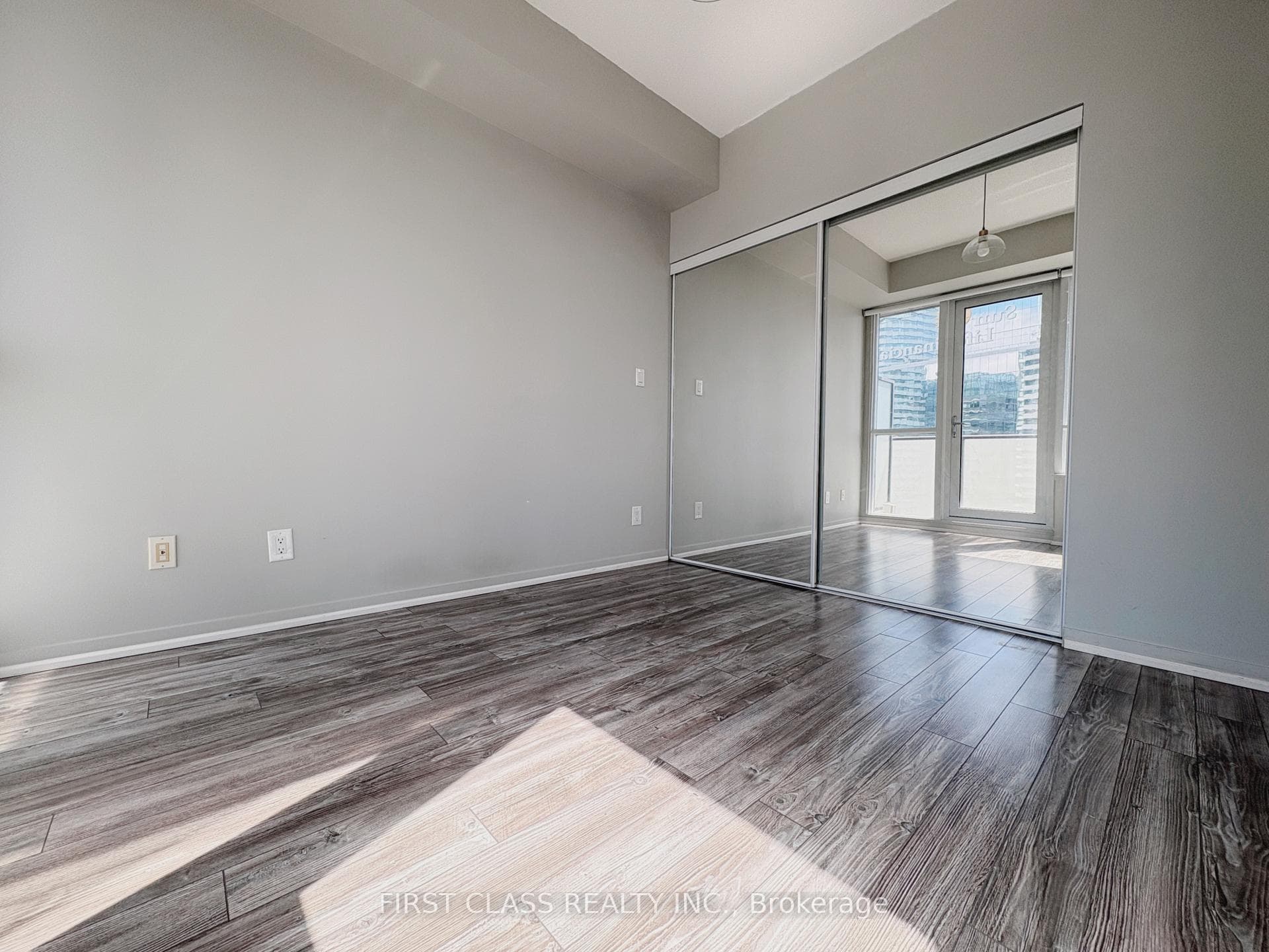 65 Bremner Boulevard Unit 3610 photo 19