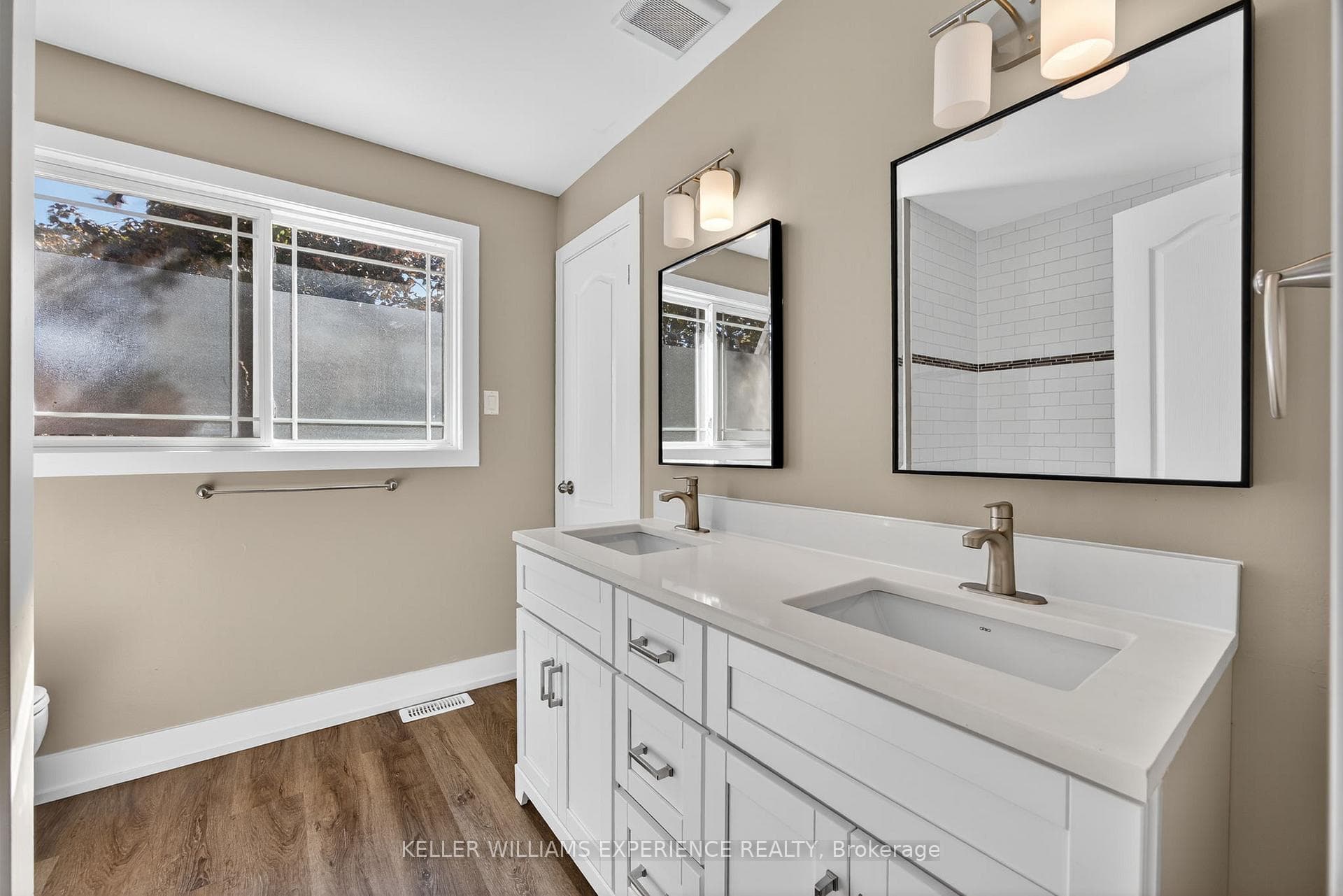 12 LANKIN Boulevard Unit #22 photo 22