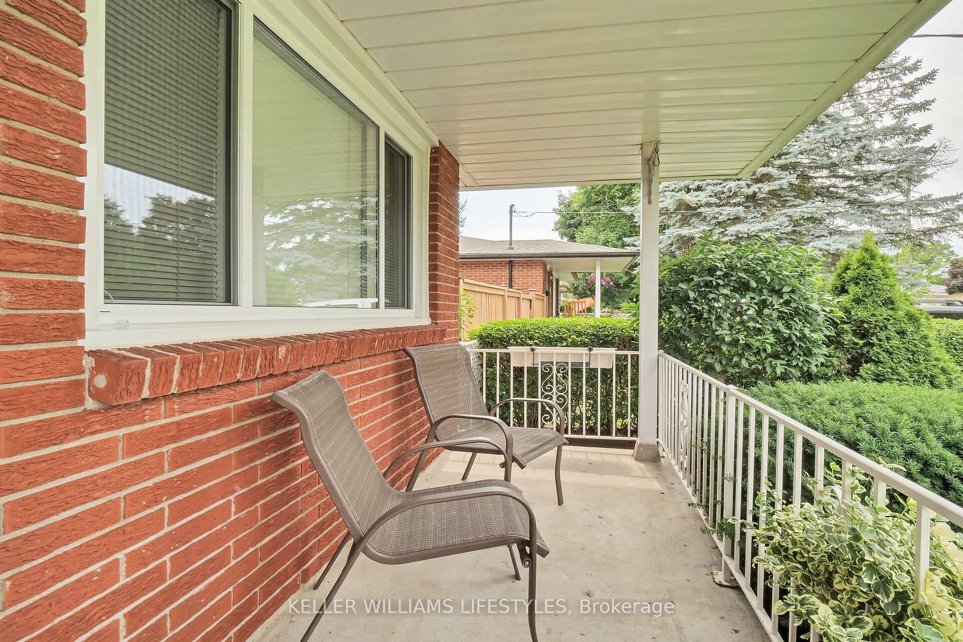 1569 Dale Street photo 4