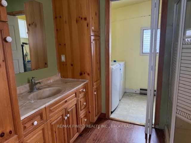 5 Pine Point Avenue photo 10