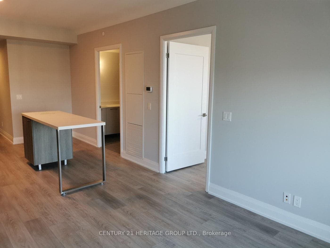 18 Water Walk Drive Unit 3301 photo 9