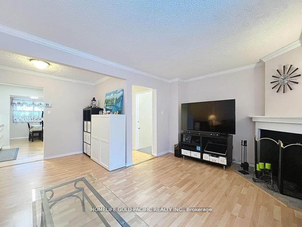 42 Stonehill Court Unit 11 photo 31