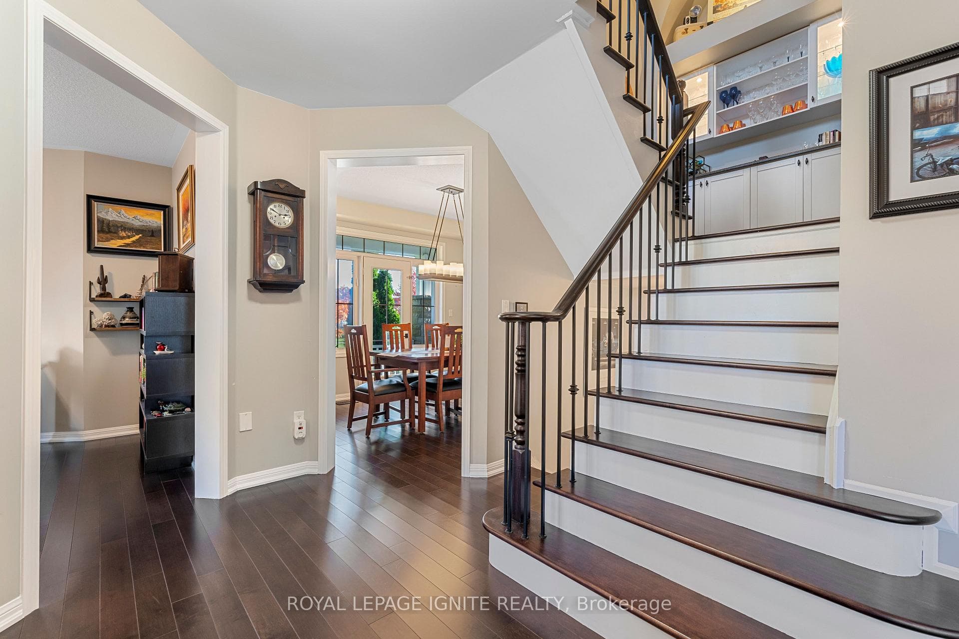 896 Moreau Lane photo 6