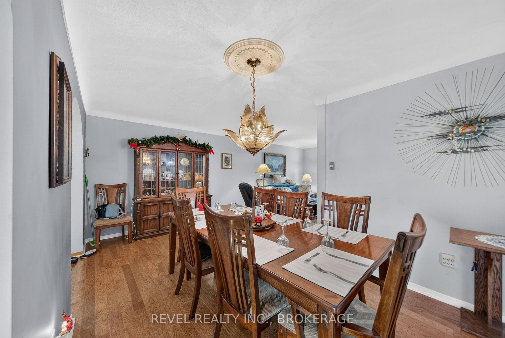 4453 Latimer Road photo 12
