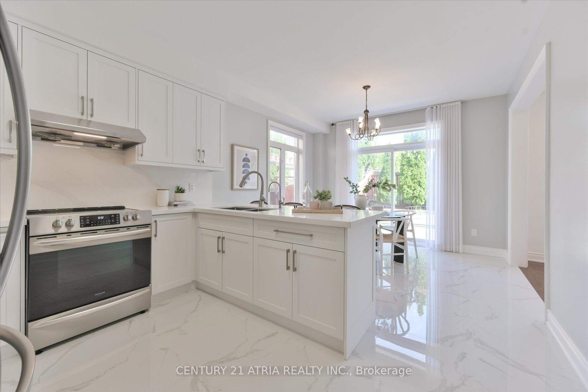 119 Martini Drive photo 22