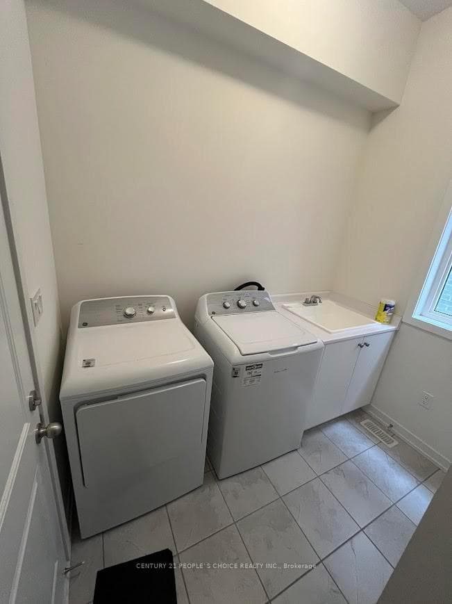 1550 Hilson Heights photo 20