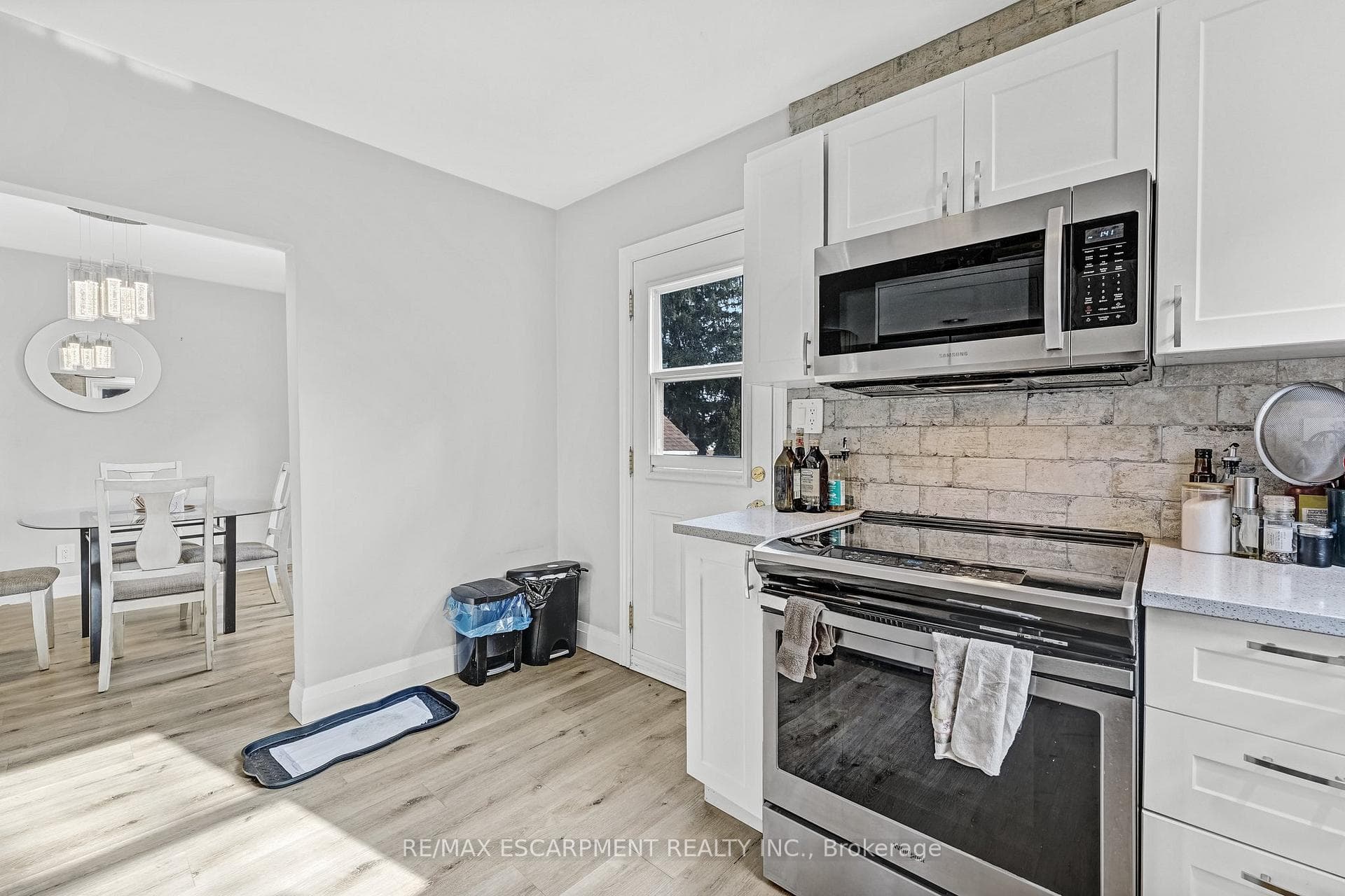 237 East 19th Street photo 13