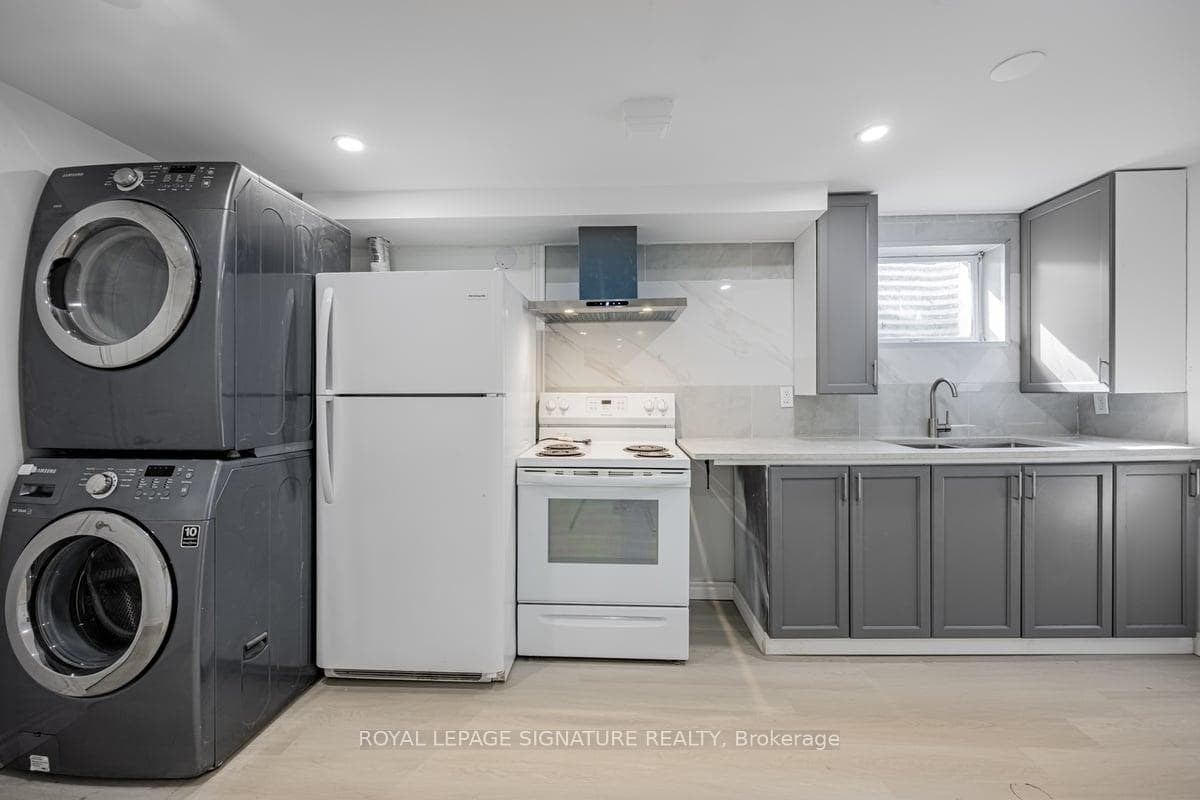 54 Tuscarora Drive Unit C photo 8