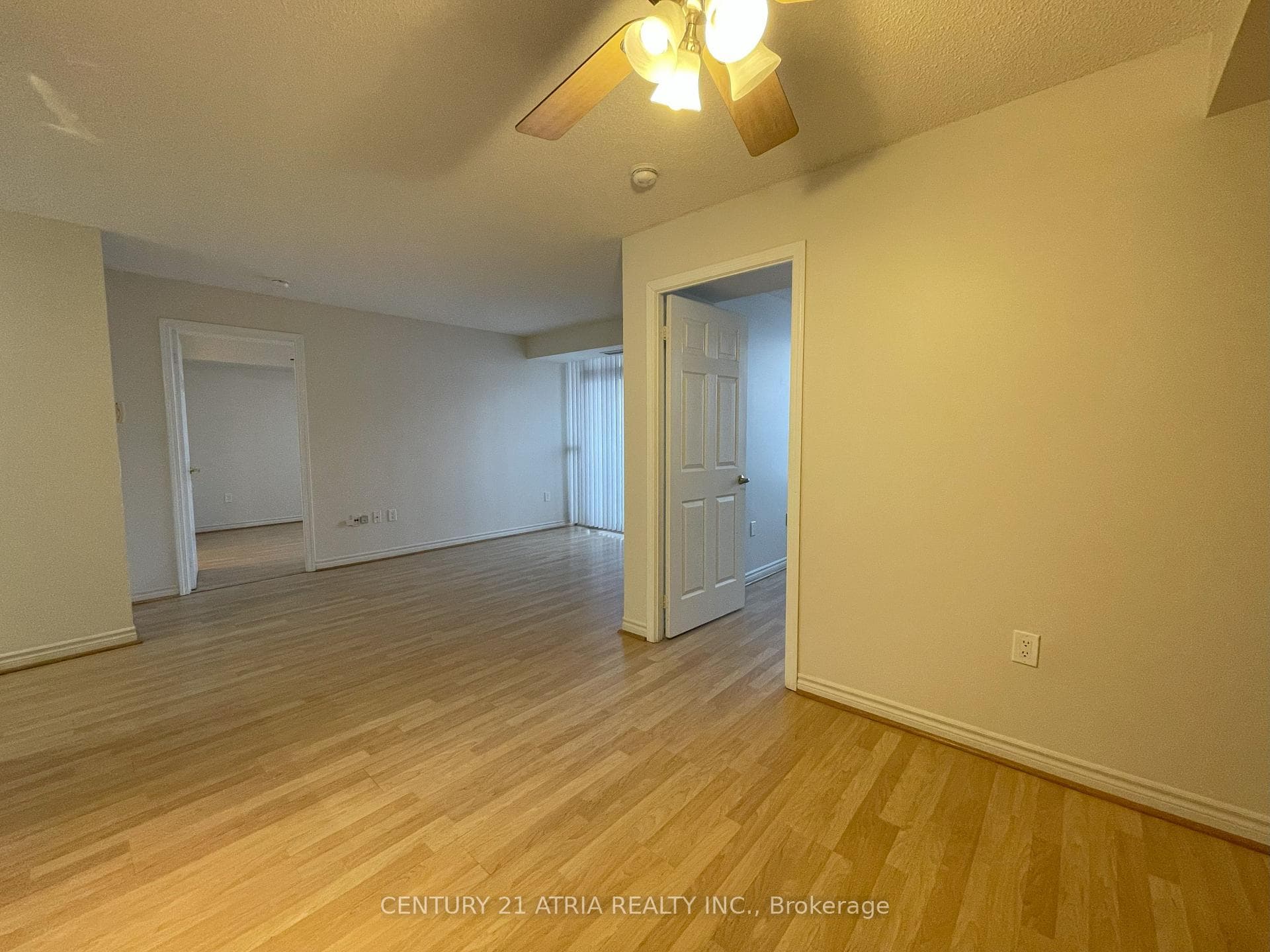 55 Strathaven Drive Unit 1202 photo 8