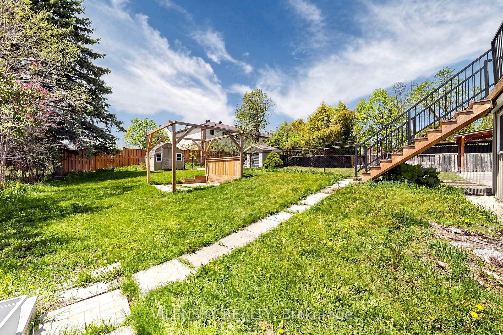 Backyard is divided for each unit use.