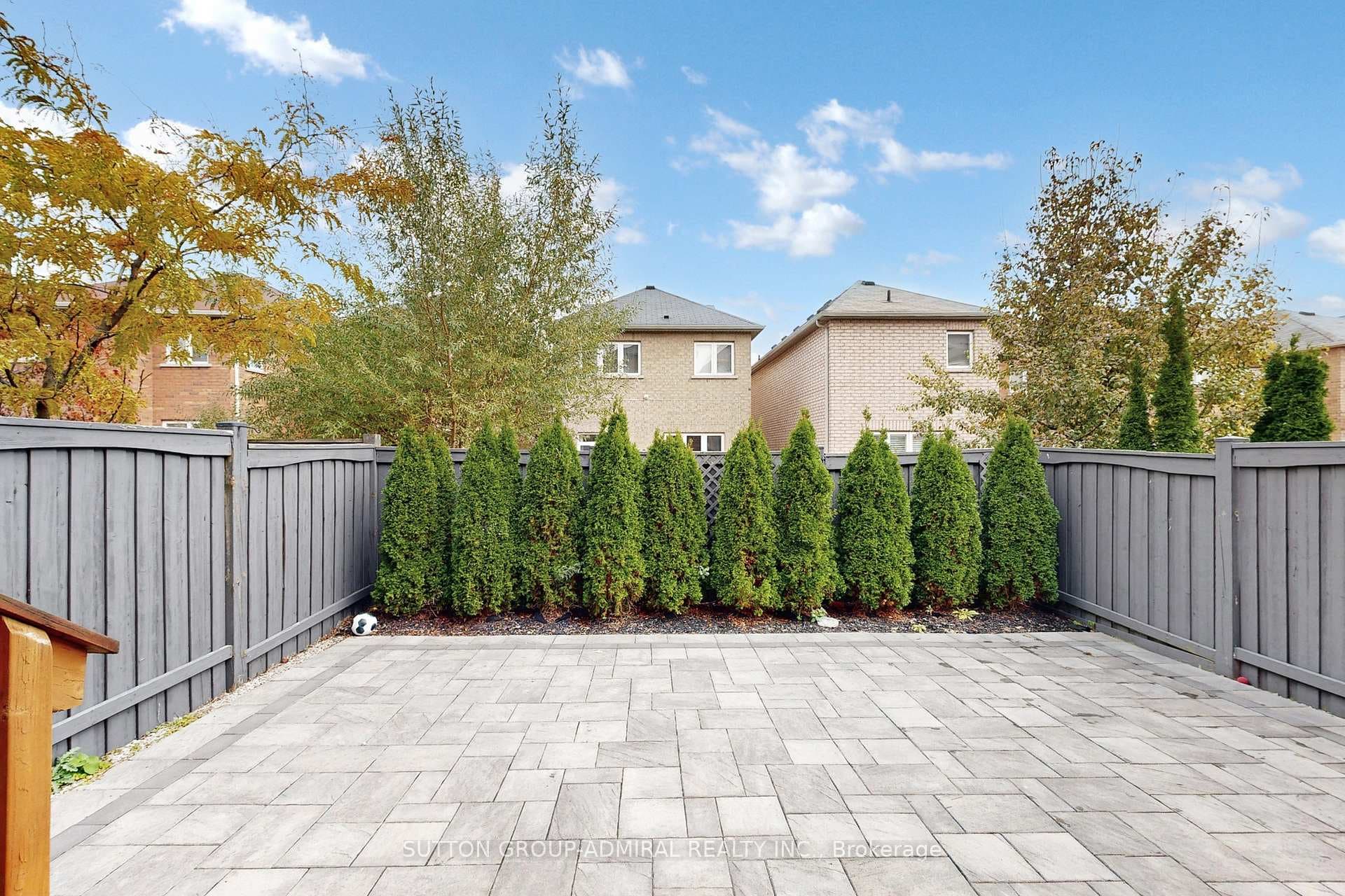 106 Big Hill Crescent photo 48