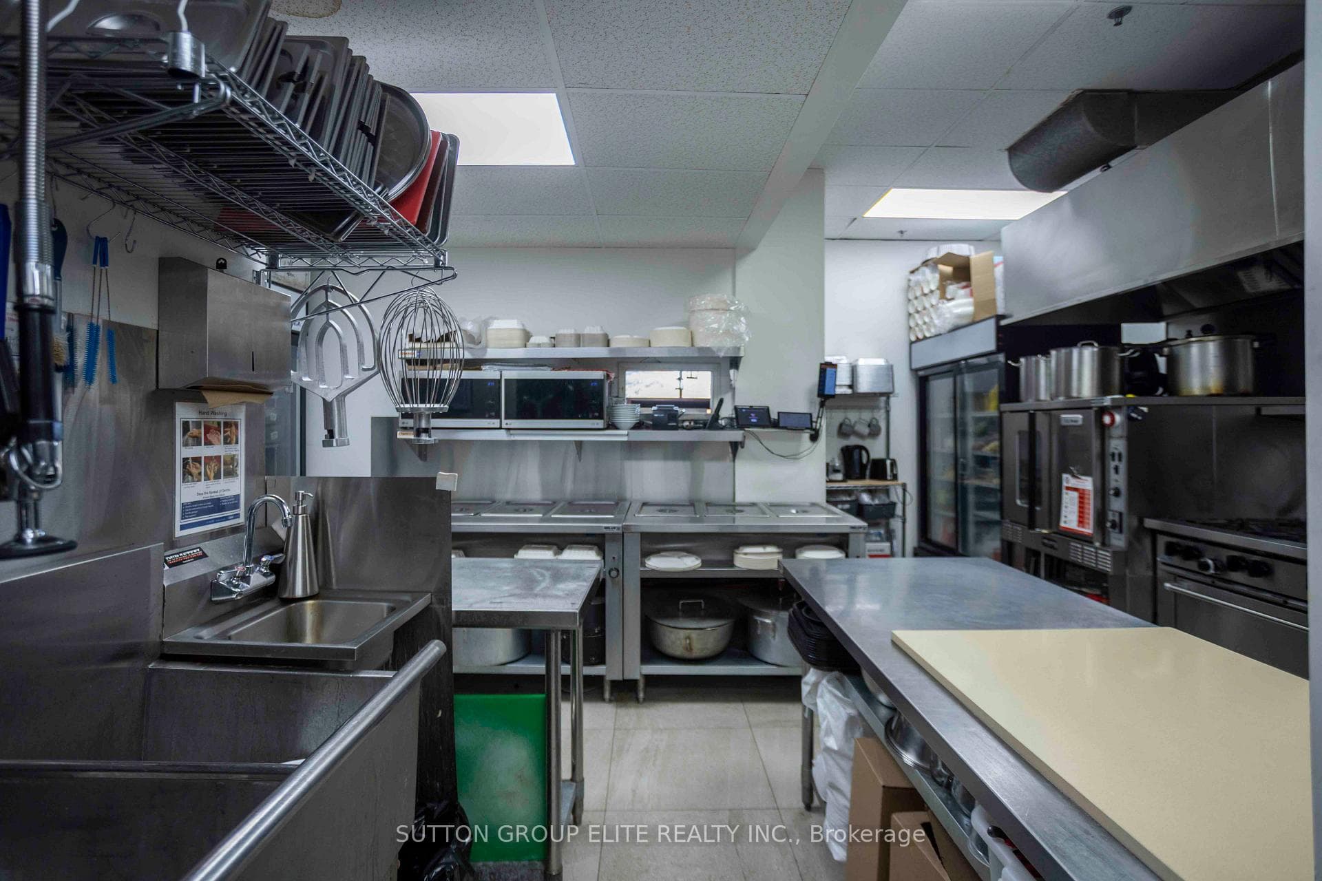 4801 Steeles Avenue Unit 6 photo 4