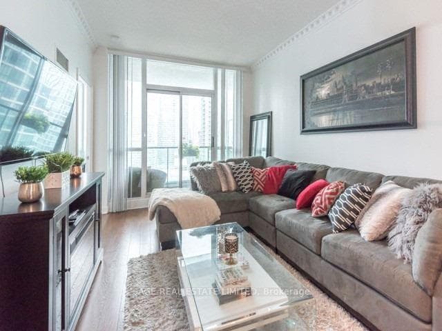 12 Yonge Street Unit 2711 photo 2