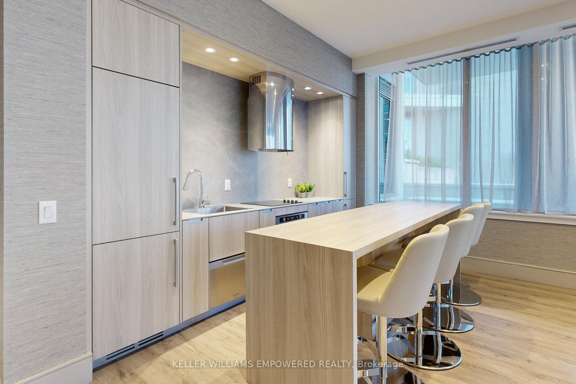 75 Canterbury Place Unit 1011 photo 29