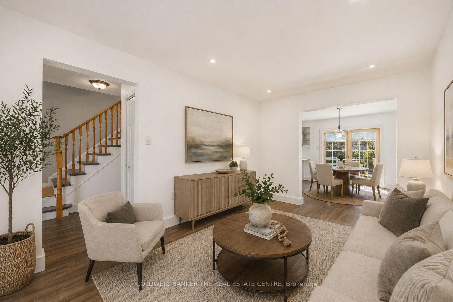 769 Candaras Street photo 6