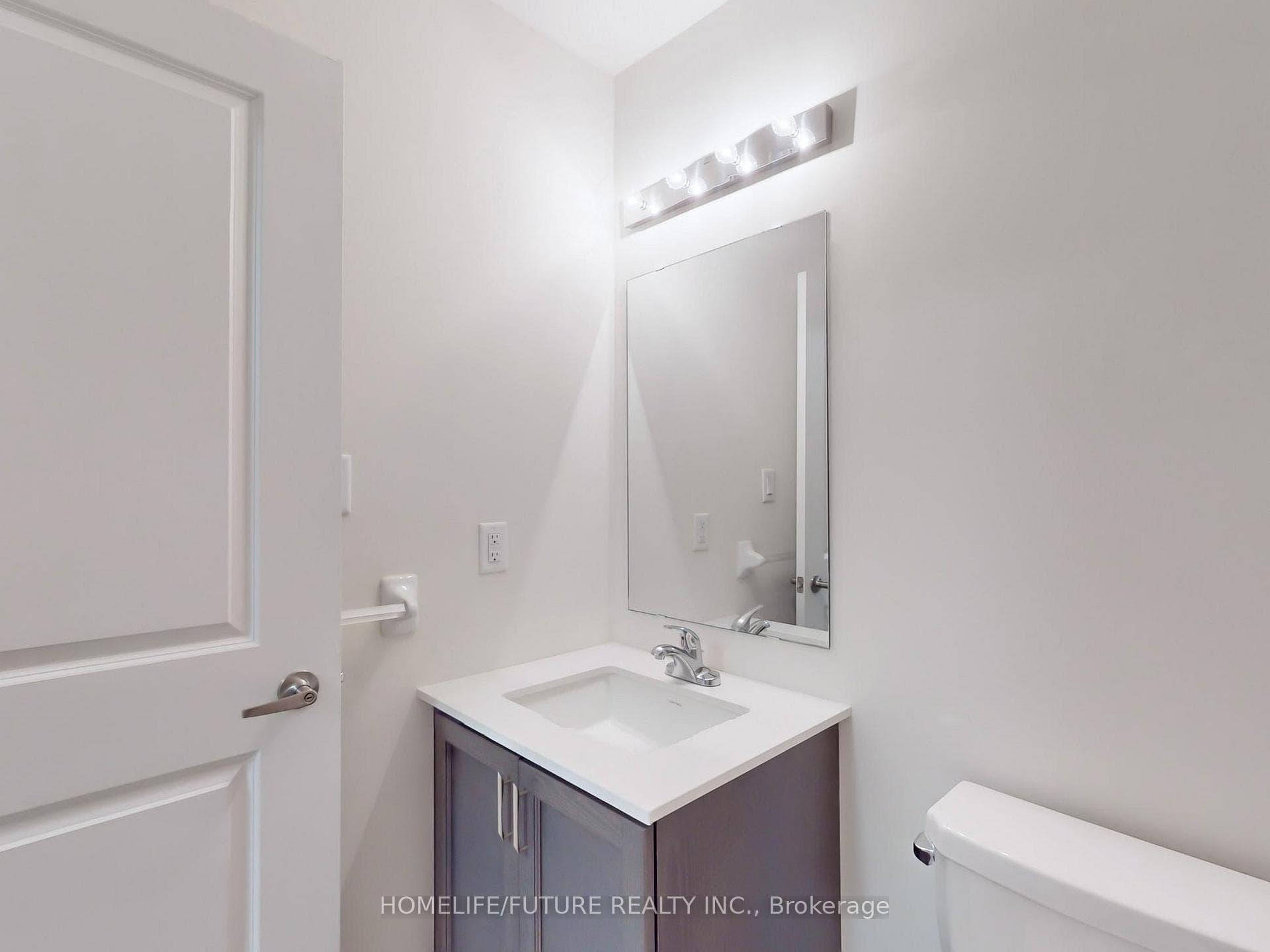 475 Beresford Path Unit 2 photo 31
