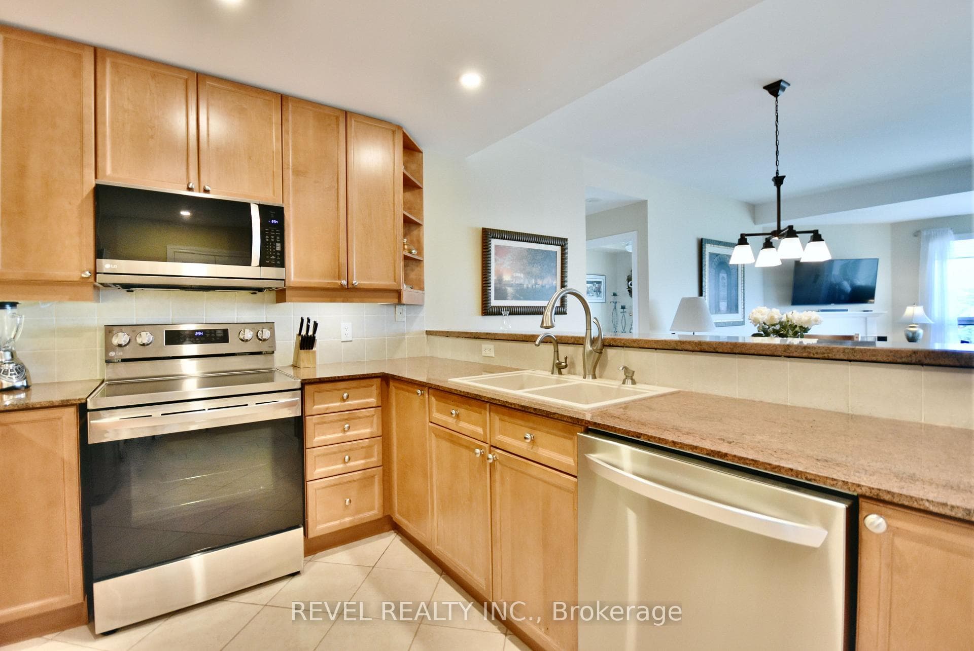 6 Toronto Street Unit 709 photo 8