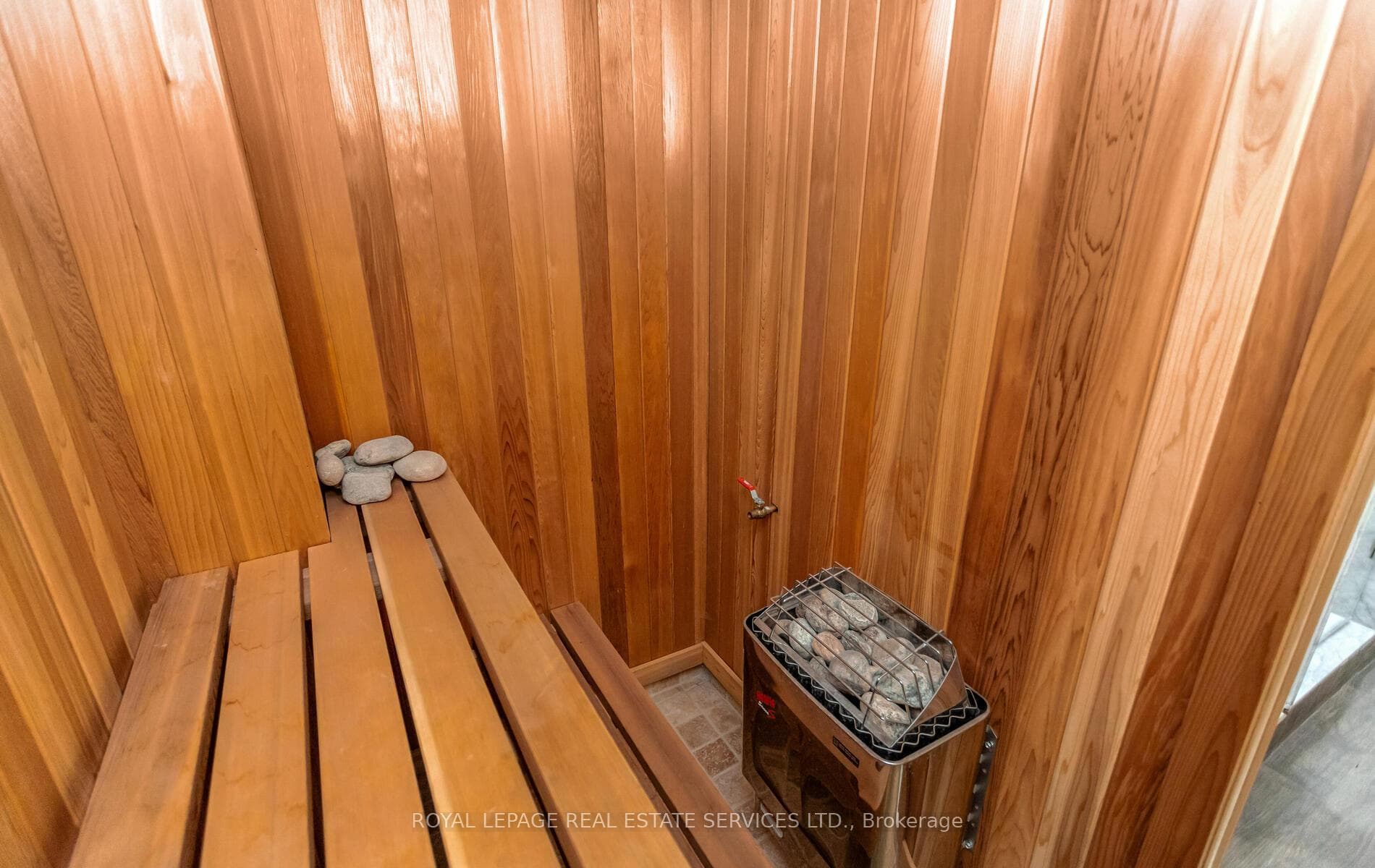 197 The Bridle Path N/A photo 44