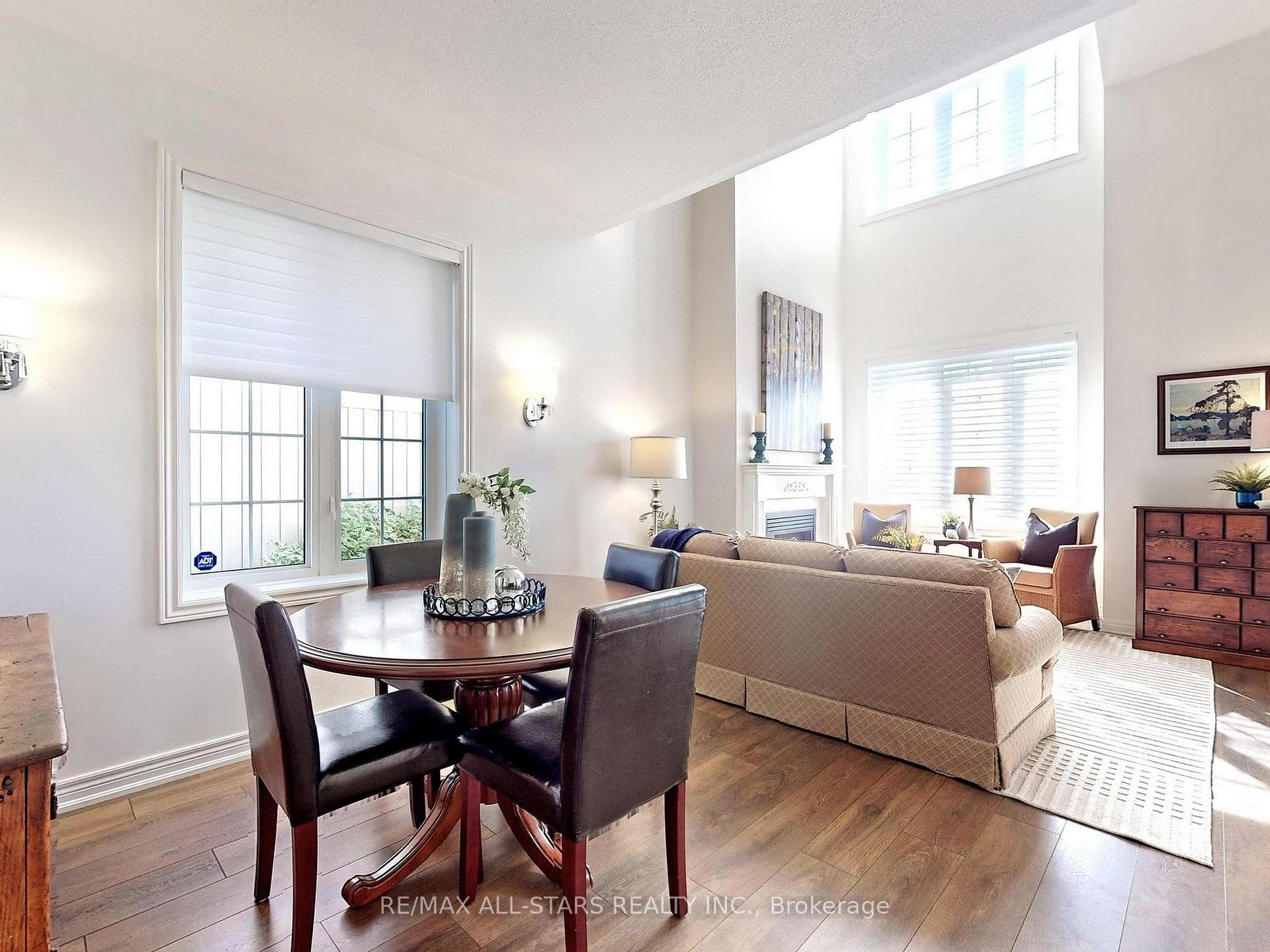 166 Carnwith Drive photo 12